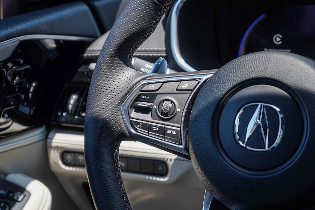 Thumbnail: 2026 Acura MDX - 26