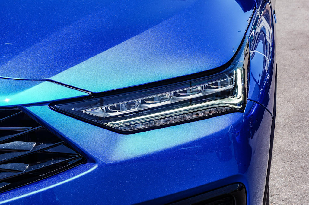 Thumbnail: 2026 Acura MDX - 21