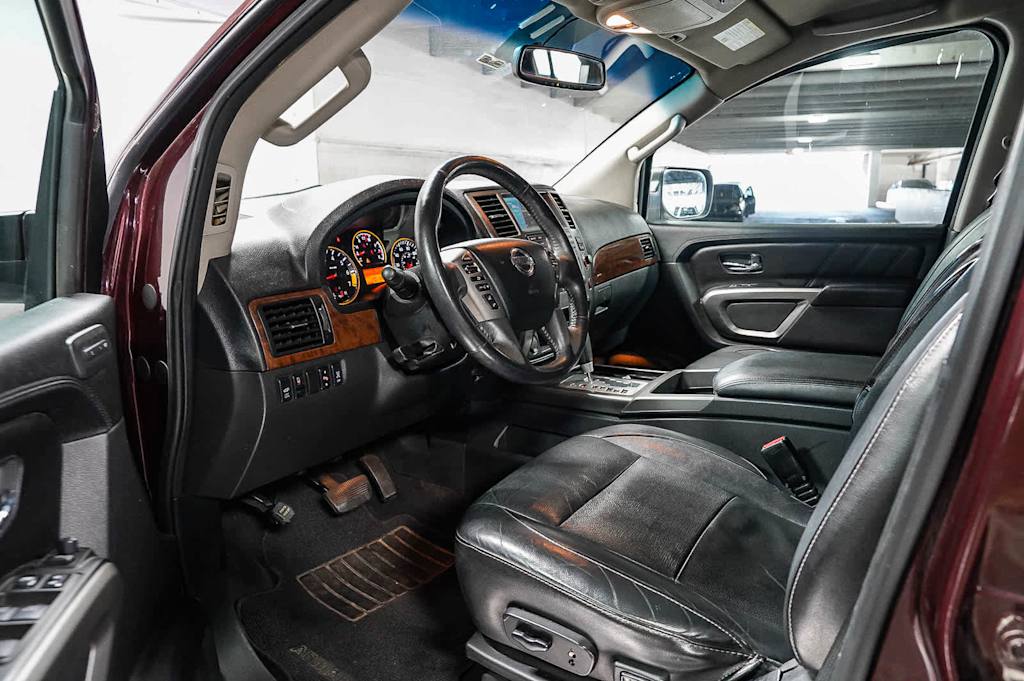 Thumbnail: 2015 Nissan Armada - 10