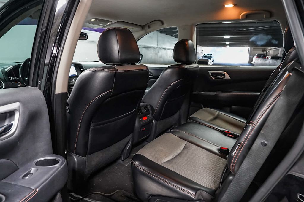 Thumbnail: 2019 Nissan Pathfinder - 12