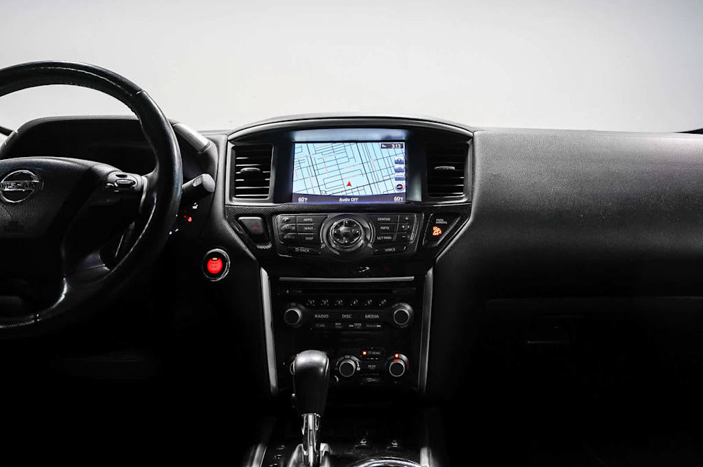 Thumbnail: 2019 Nissan Pathfinder - 9