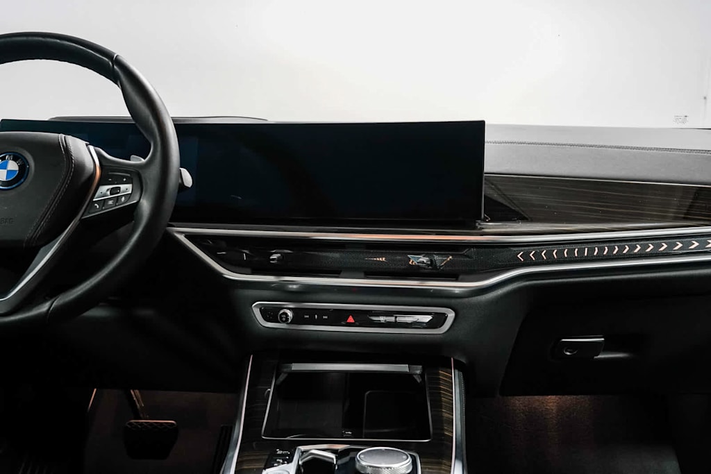 Thumbnail: 2024 BMW X5 - 9