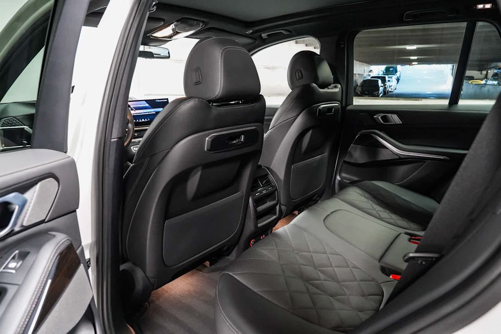 Thumbnail: 2024 BMW X5 - 12