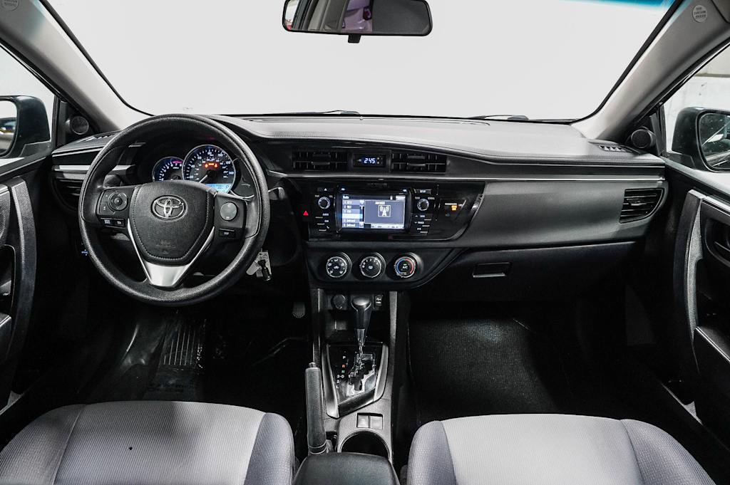 Thumbnail: 2016 Toyota Corolla - 2
