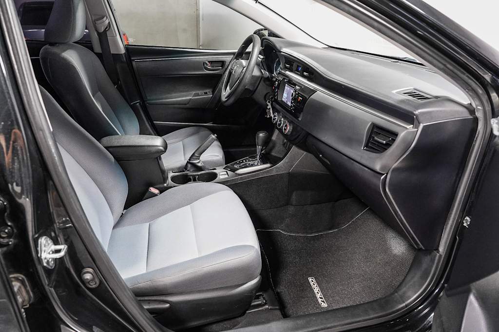 Thumbnail: 2016 Toyota Corolla - 7
