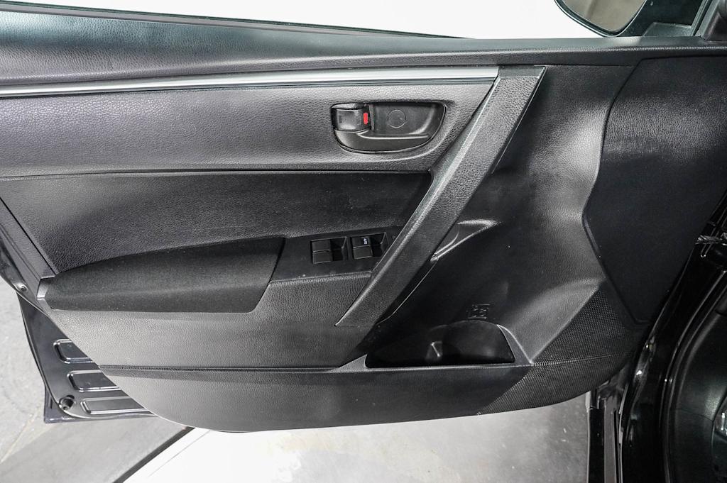 Thumbnail: 2016 Toyota Corolla - 24