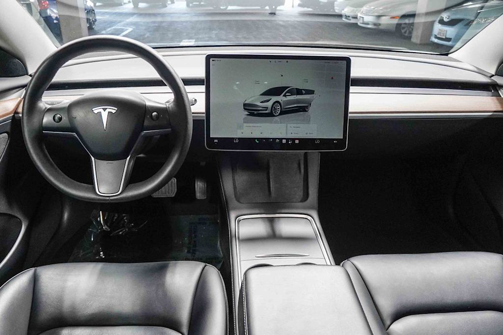 Thumbnail: 2023 Tesla Model 3 - 2