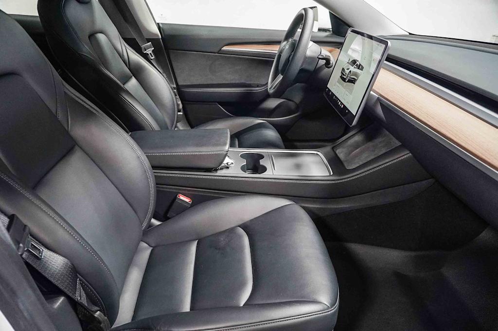 Thumbnail: 2023 Tesla Model 3 - 8