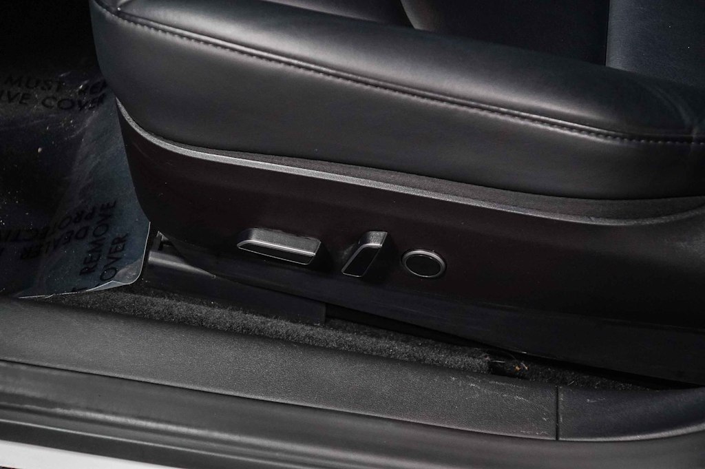 Thumbnail: 2023 Tesla Model 3 - 23