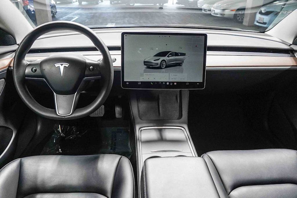 Thumbnail: 2023 Tesla Model 3 - 2