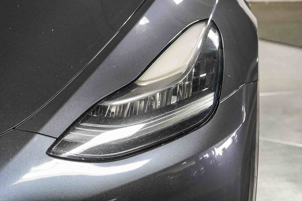 Thumbnail: 2022 Tesla Model Y - 17