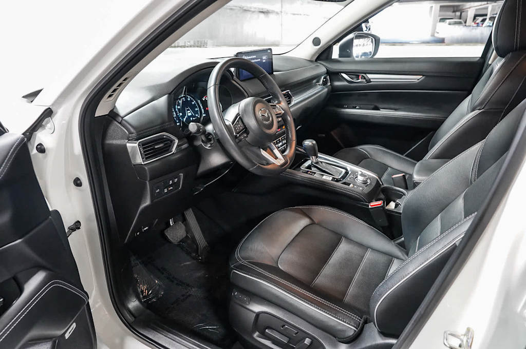 Thumbnail: 2025 Mazda CX-5 - 11
