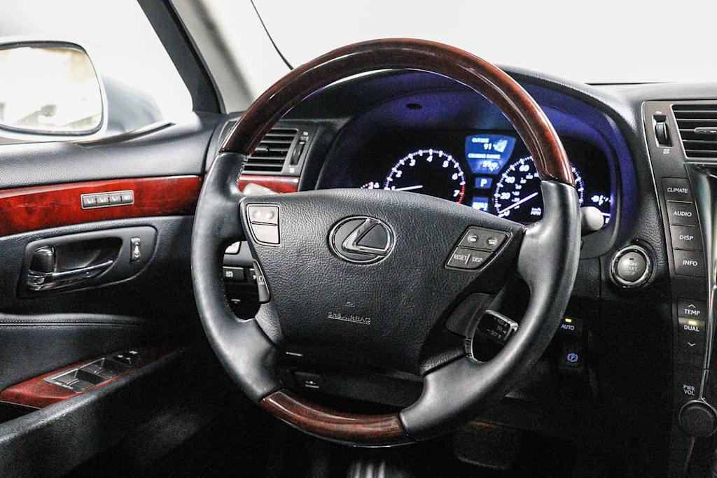 Thumbnail: 2009 Lexus LS - 11