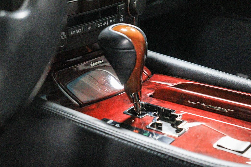 Thumbnail: 2009 Lexus LS - 13