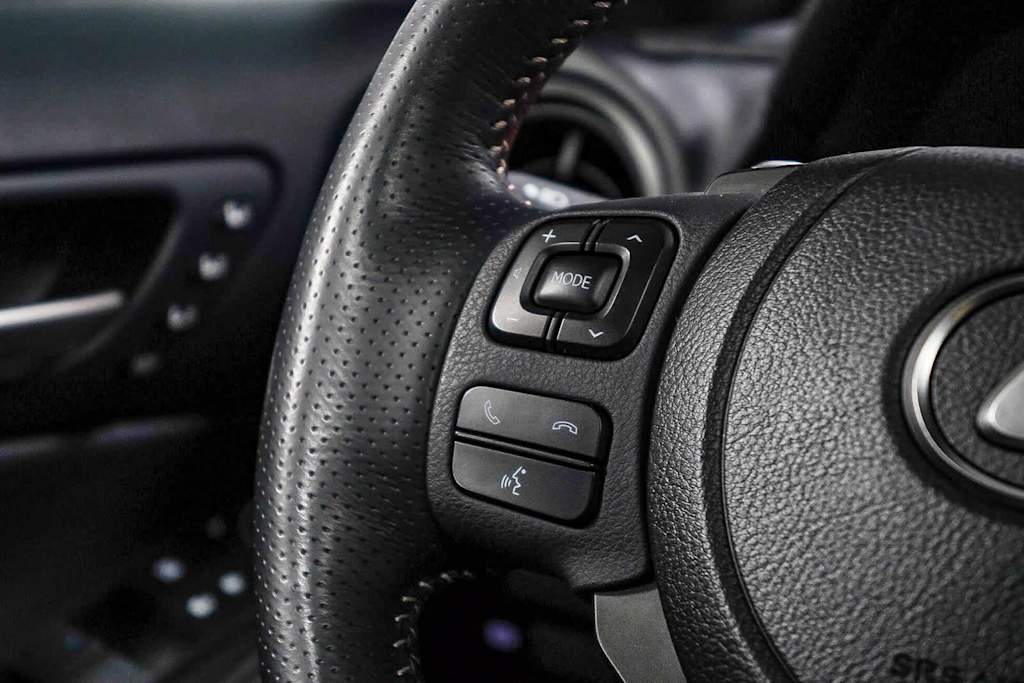 Thumbnail: 2025 Lexus ES - 24