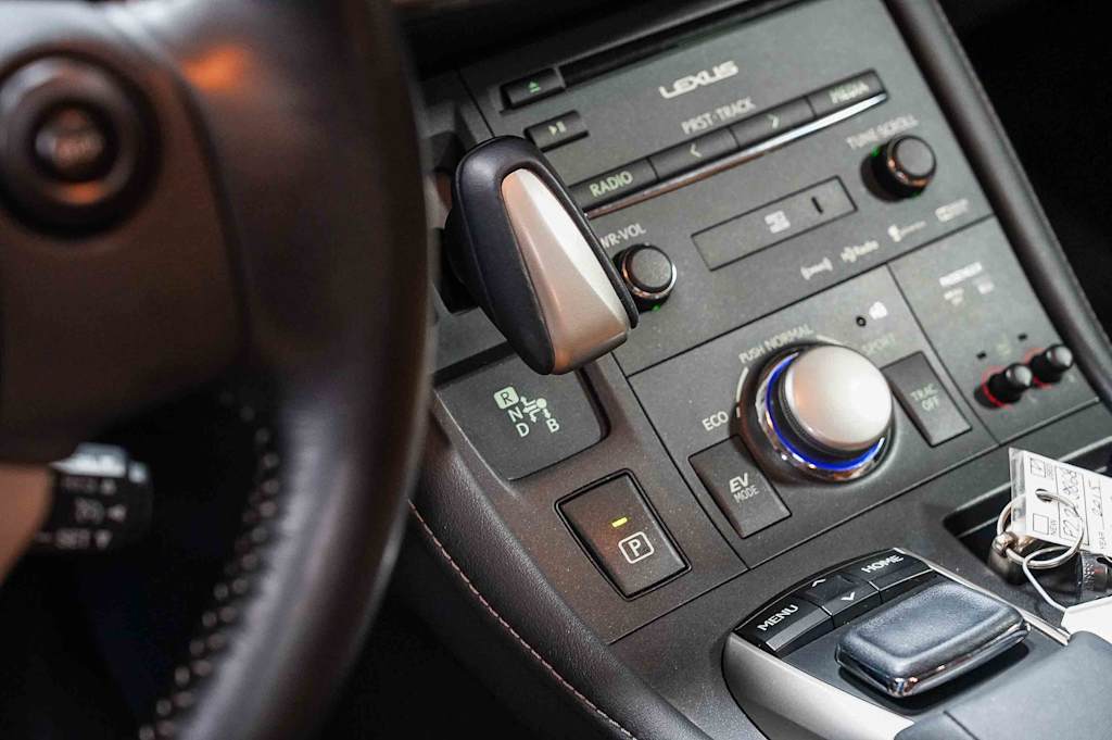 Thumbnail: 2015 Lexus CT - 16