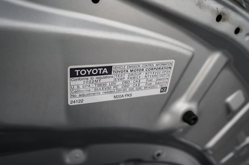 Thumbnail: 2022 Toyota Corolla - 18