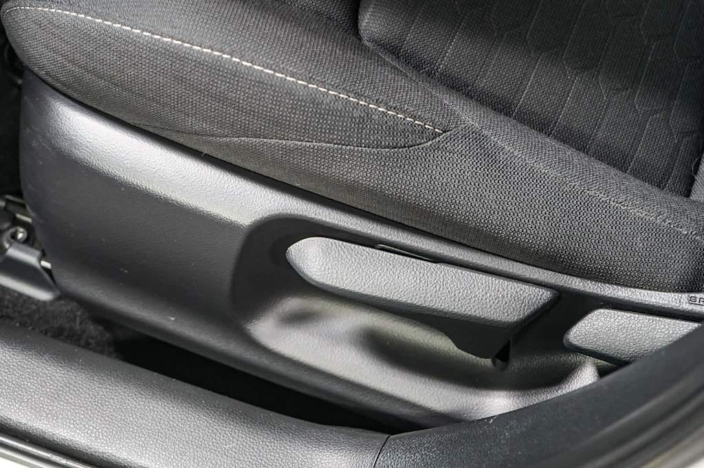 Thumbnail: 2022 Toyota Corolla - 27