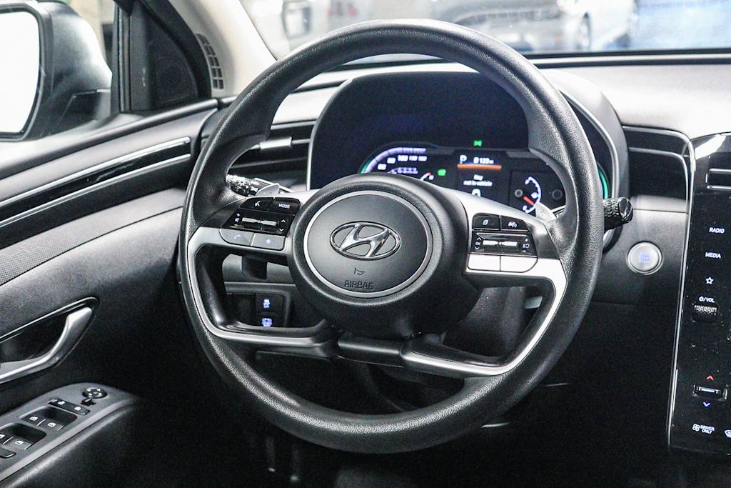 Thumbnail: 2022 Hyundai Tucson - 9