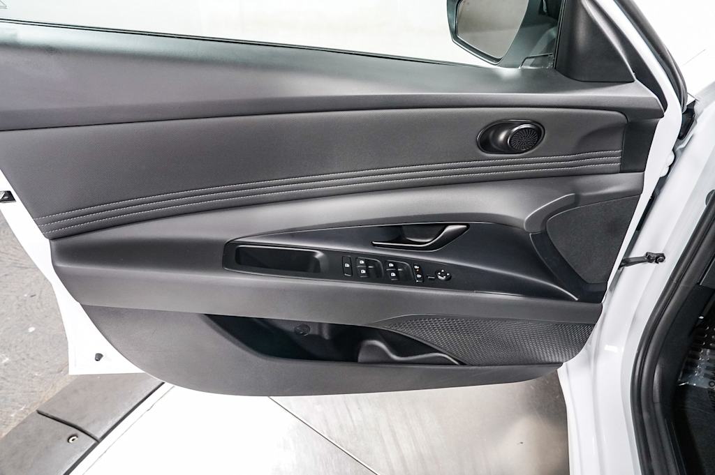 Thumbnail: 2026 Hyundai Elantra - 25