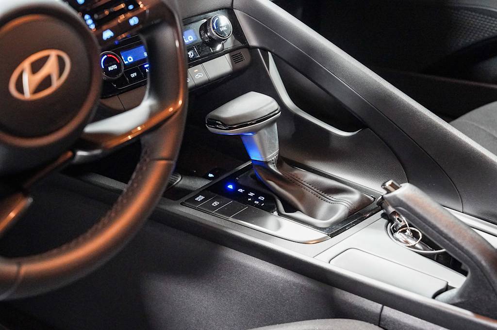 Thumbnail: 2026 Hyundai Elantra - 15