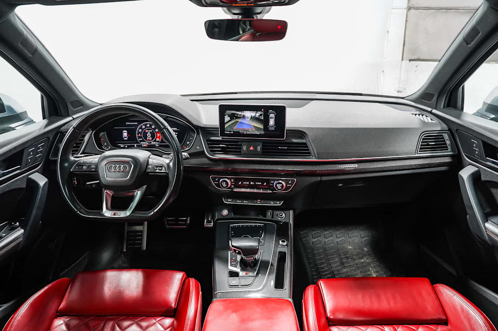 Thumbnail: 2018 Audi SQ5 - 2