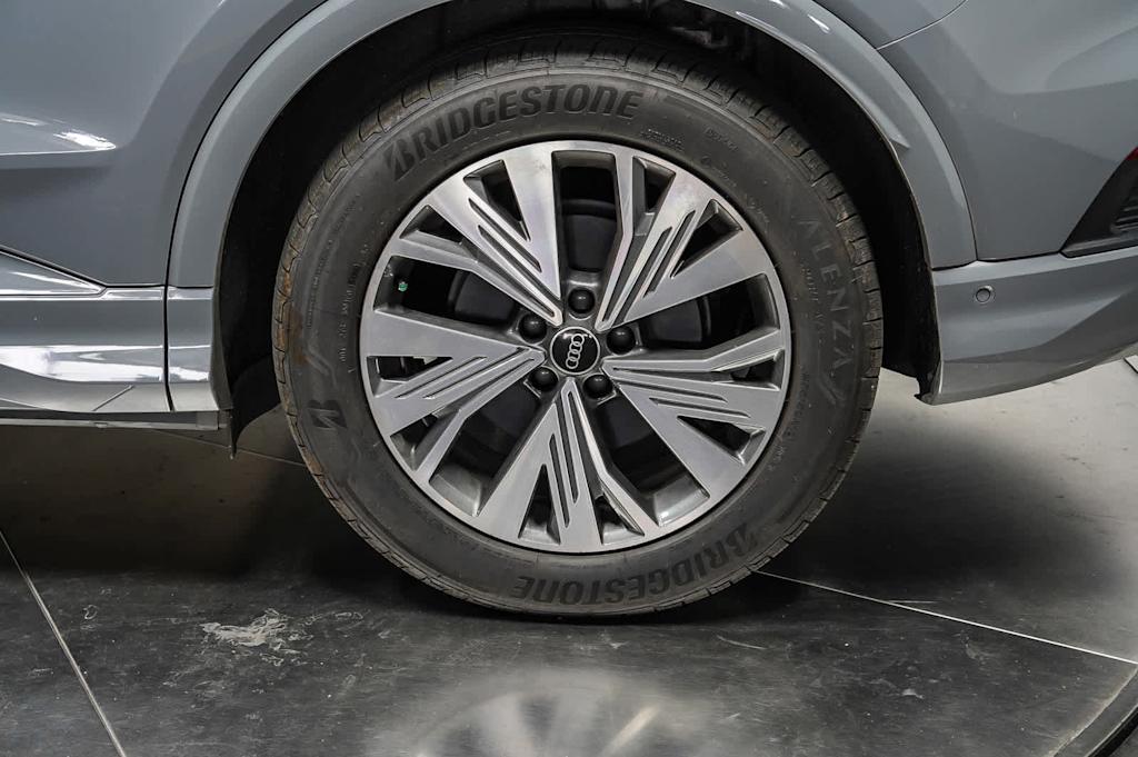 Thumbnail: 2023 Audi Q4 e-tron - 23