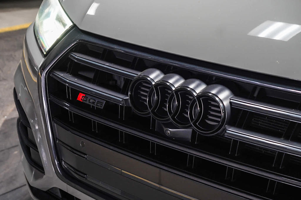 Thumbnail: 2019 Audi SQ5 - 6