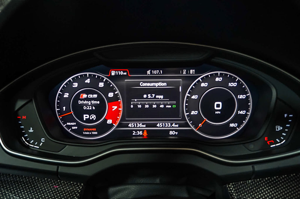 Thumbnail: 2019 Audi SQ5 - 15