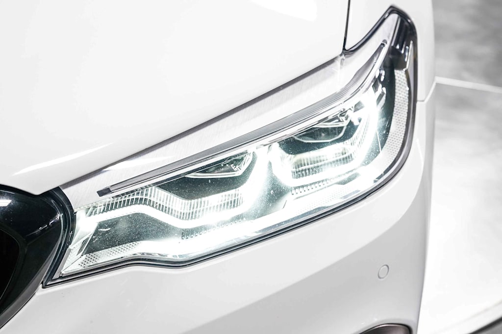 Thumbnail: 2020 BMW 5 Series - 21
