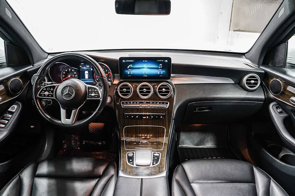 Thumbnail: 2020 Mercedes-Benz GLC - 2
