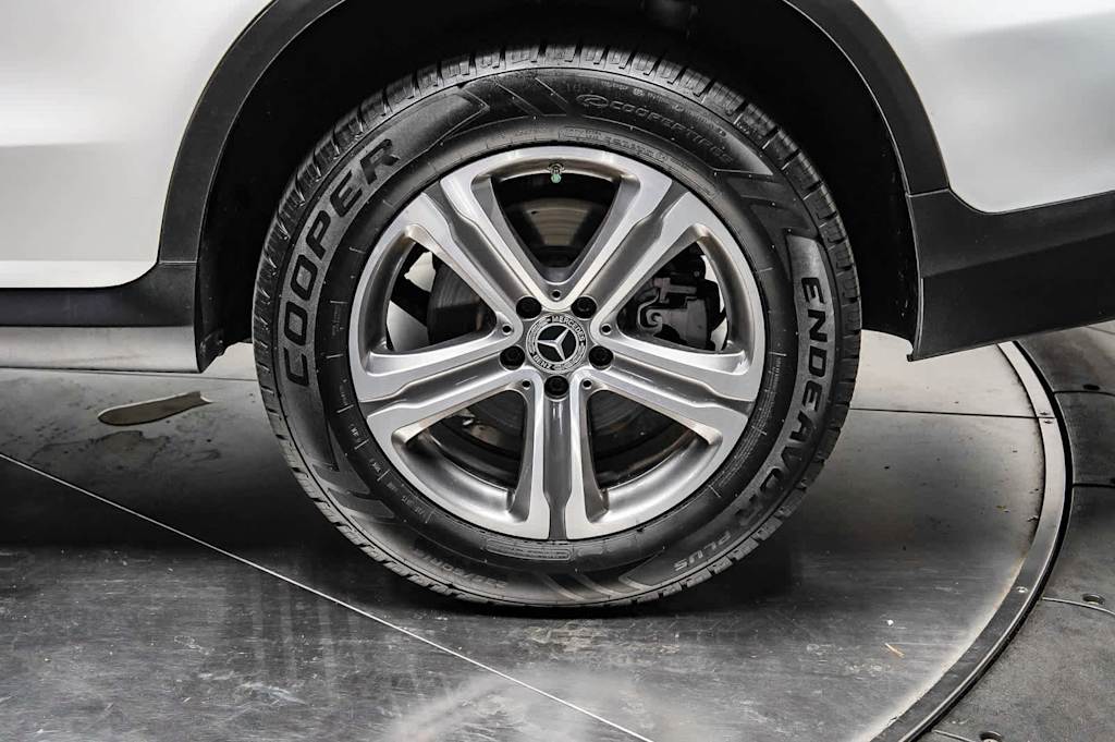 Thumbnail: 2020 Mercedes-Benz GLC - 22