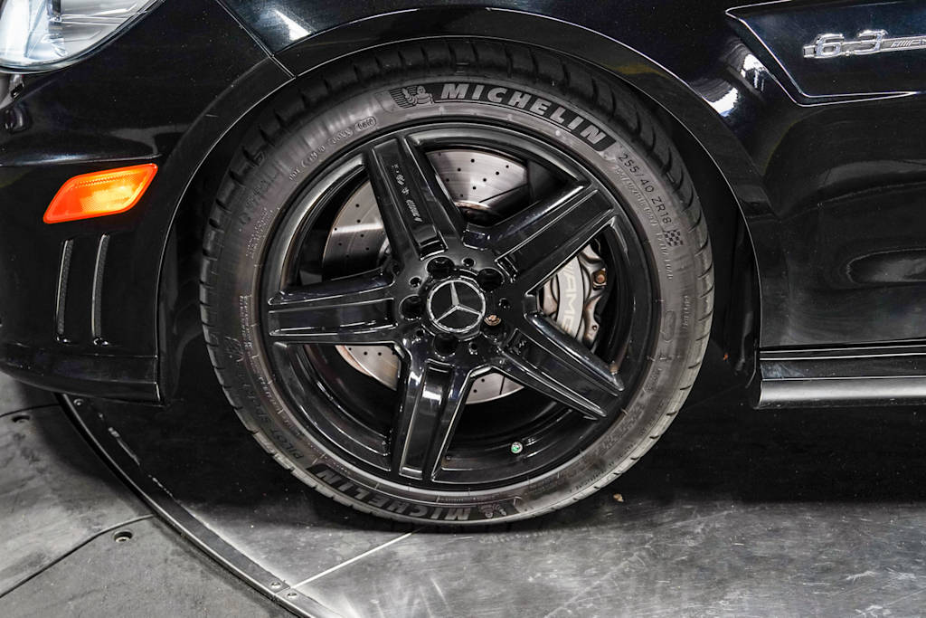 Thumbnail: 2011 Mercedes-Benz E-Class - 5