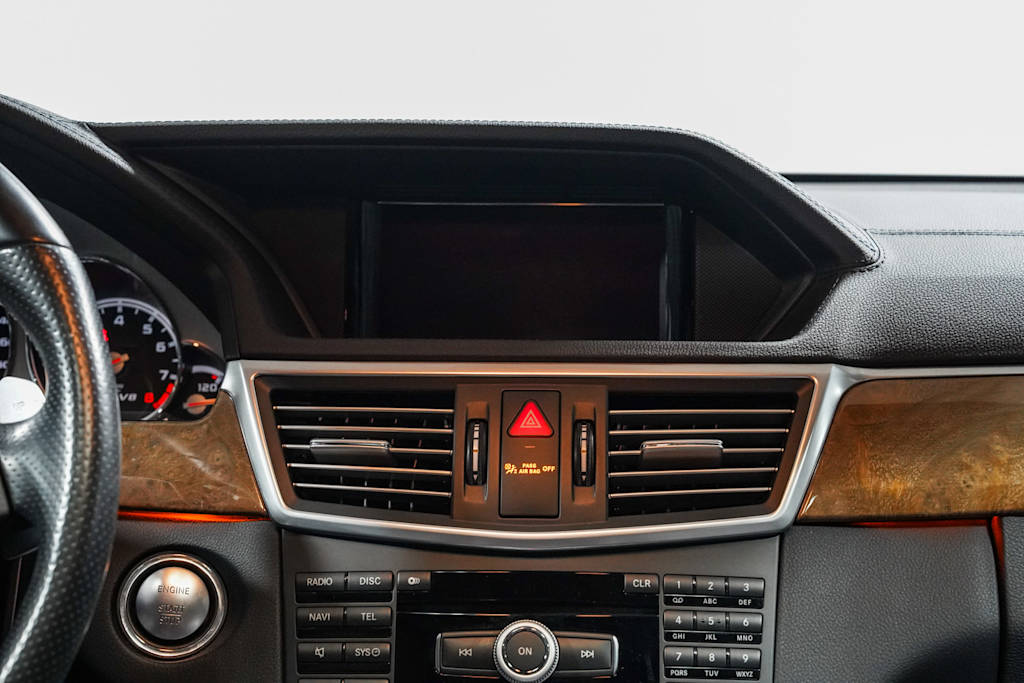 Thumbnail: 2011 Mercedes-Benz E-Class - 13