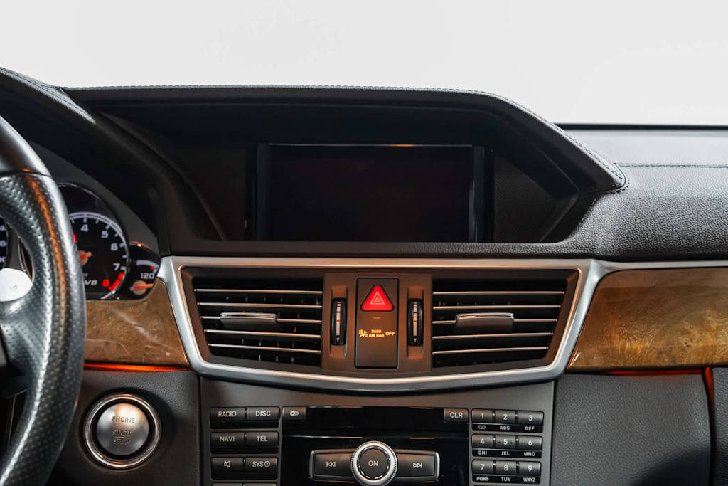 Thumbnail: 2011 Mercedes-Benz E-Class - 13