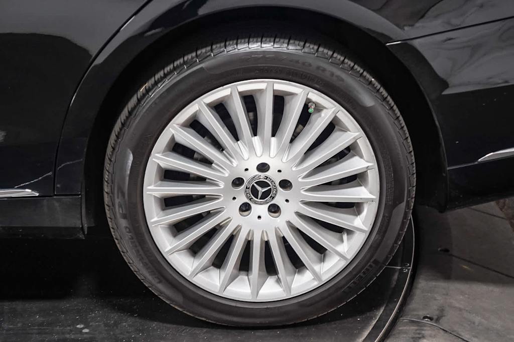 Thumbnail: 2019 Mercedes-Benz S-Class - 6