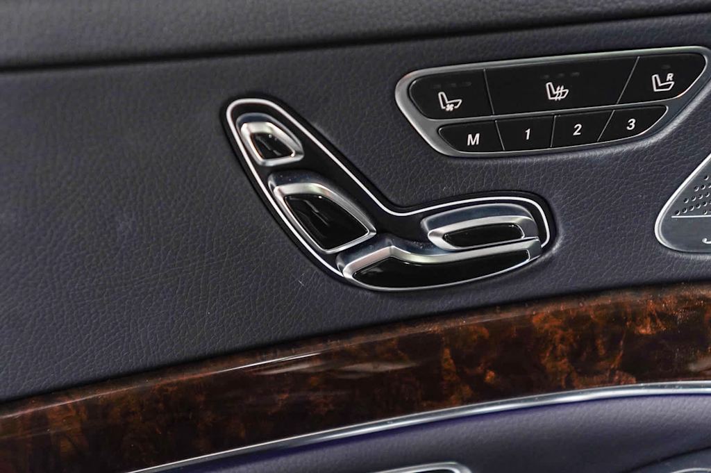 Thumbnail: 2019 Mercedes-Benz S-Class - 26