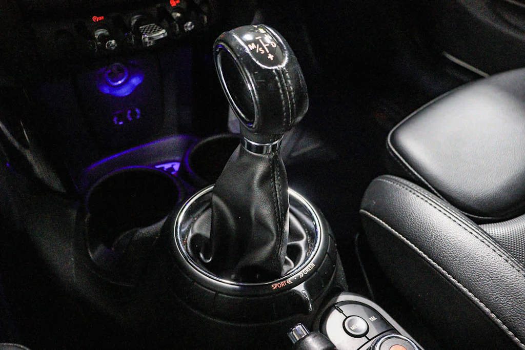 Thumbnail: 2017 MINI Cooper - 27