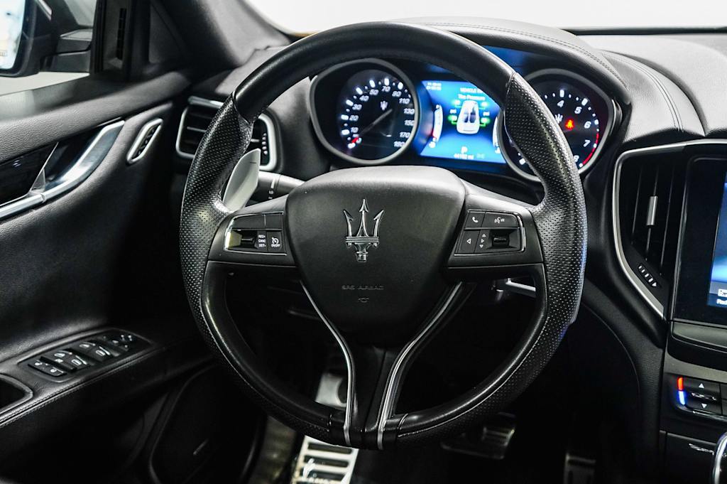 2018 Maserati Ghibli S 13