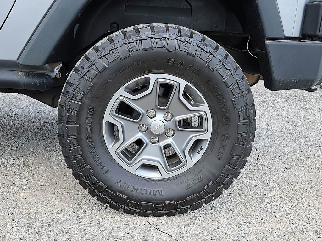 Thumbnail: 2013 Jeep Wrangler - 6