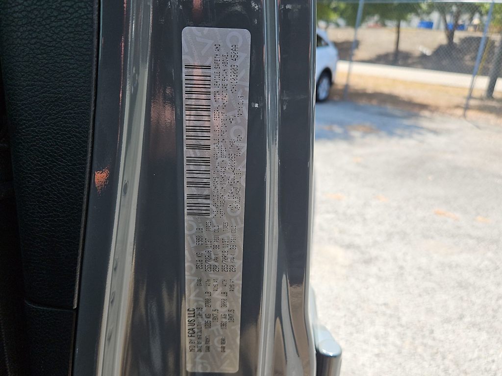 Thumbnail: 2020 Jeep Wrangler - 18