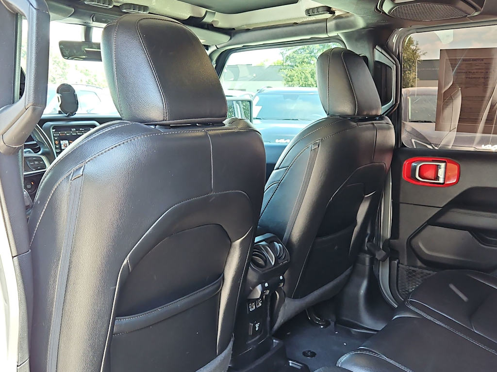 Thumbnail: 2020 Jeep Wrangler - 12
