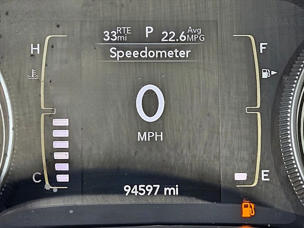 Thumbnail: 2019 Jeep Cherokee - 16