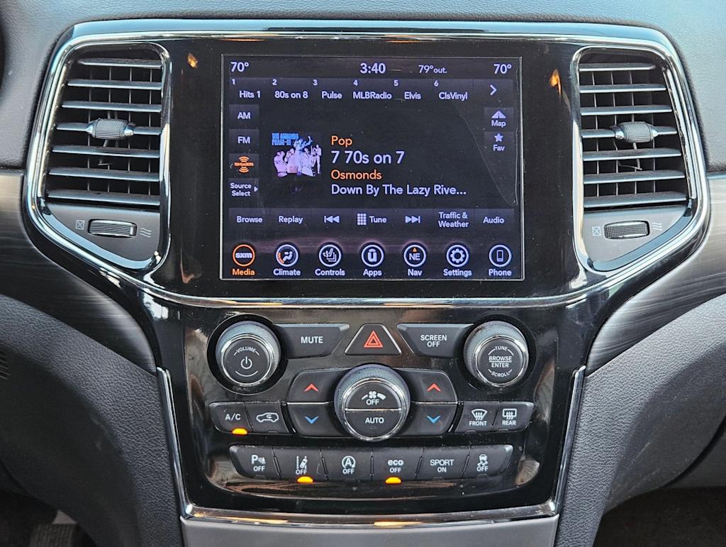 Thumbnail: 2020 Jeep Grand Cherokee - 11