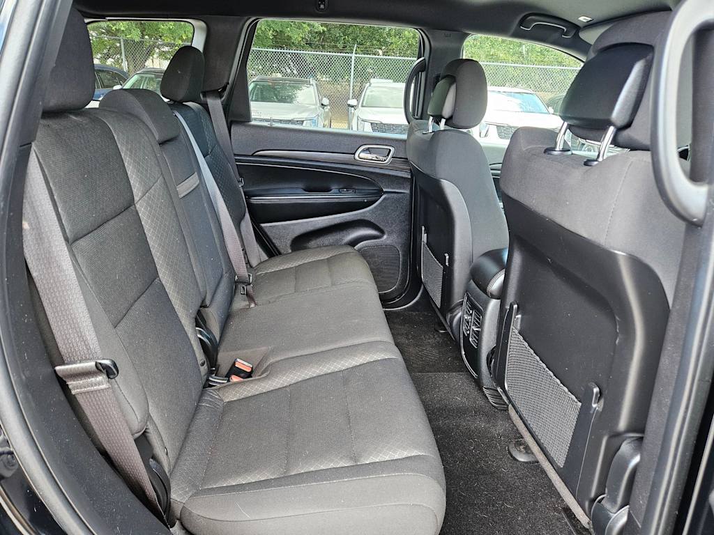 Thumbnail: 2021 Jeep Grand Cherokee - 28
