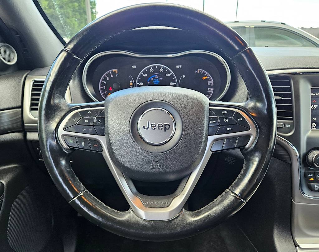 Thumbnail: 2021 Jeep Grand Cherokee - 14