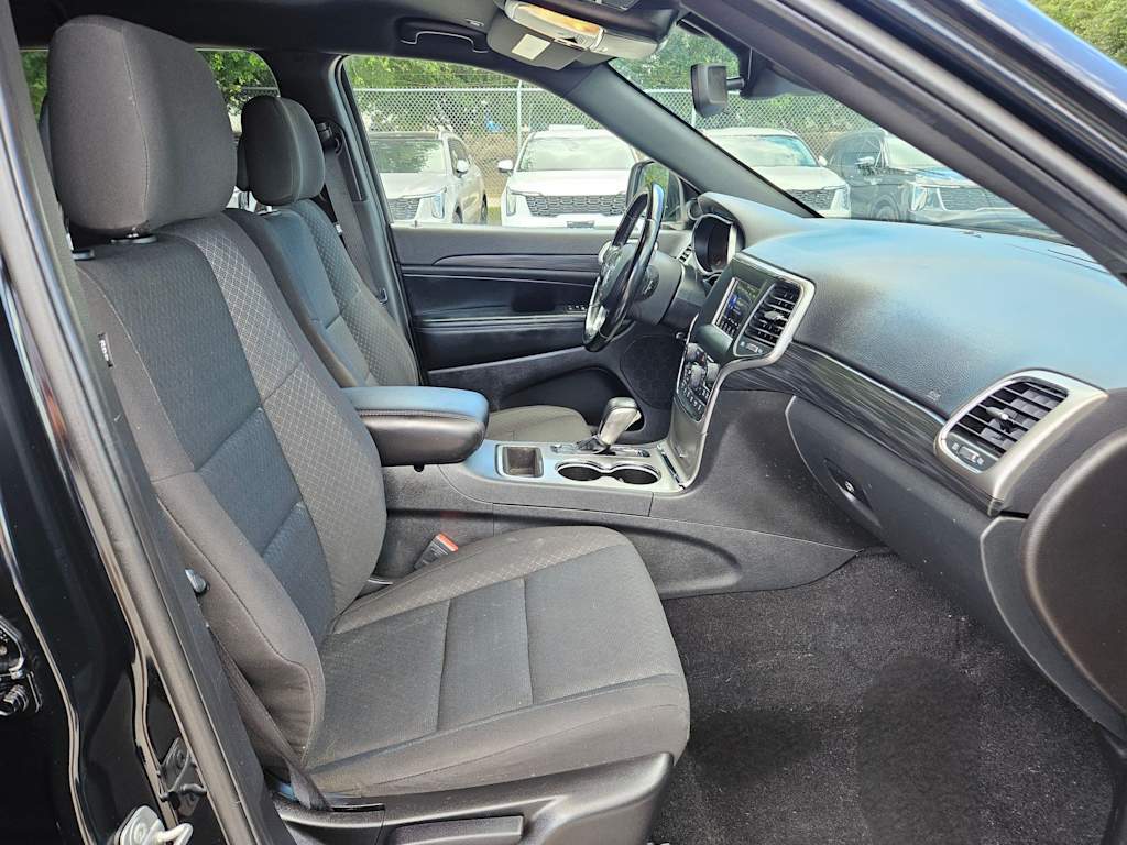 Thumbnail: 2021 Jeep Grand Cherokee - 12