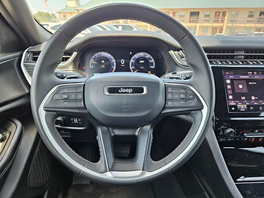 Thumbnail: 2024 Jeep Grand Cherokee L - 2