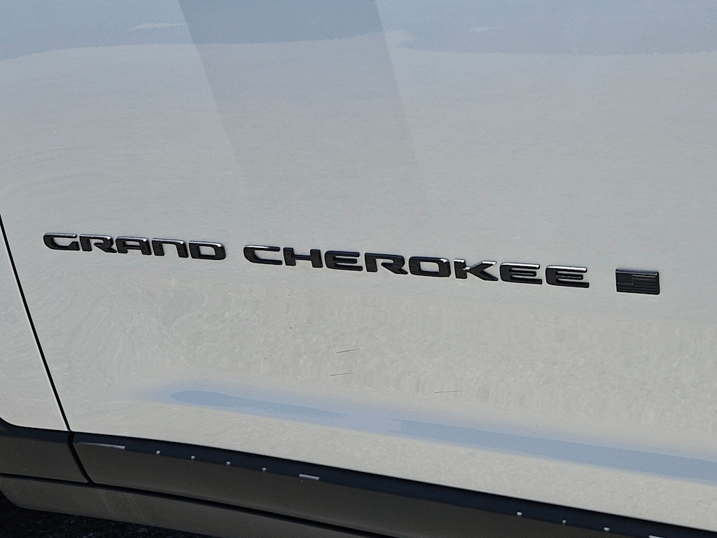 Thumbnail: 2025 Jeep Grand Cherokee L - 19