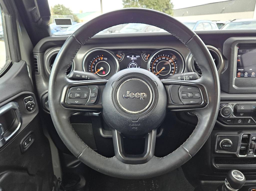 Thumbnail: 2023 Jeep Gladiator - 14